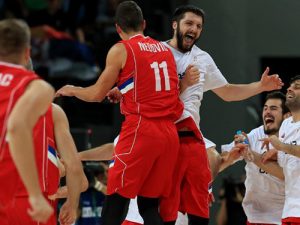 Српските кошаркари ја победија Австралија со 15 поени разлика во полуфиналето
