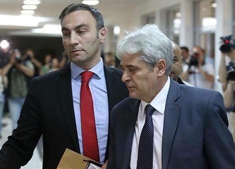 ARTAN GRUBI THOTË QË NUK ËSHTË AS PËR VMRO-DPMNE-NË E AS PËR LSDM-NË