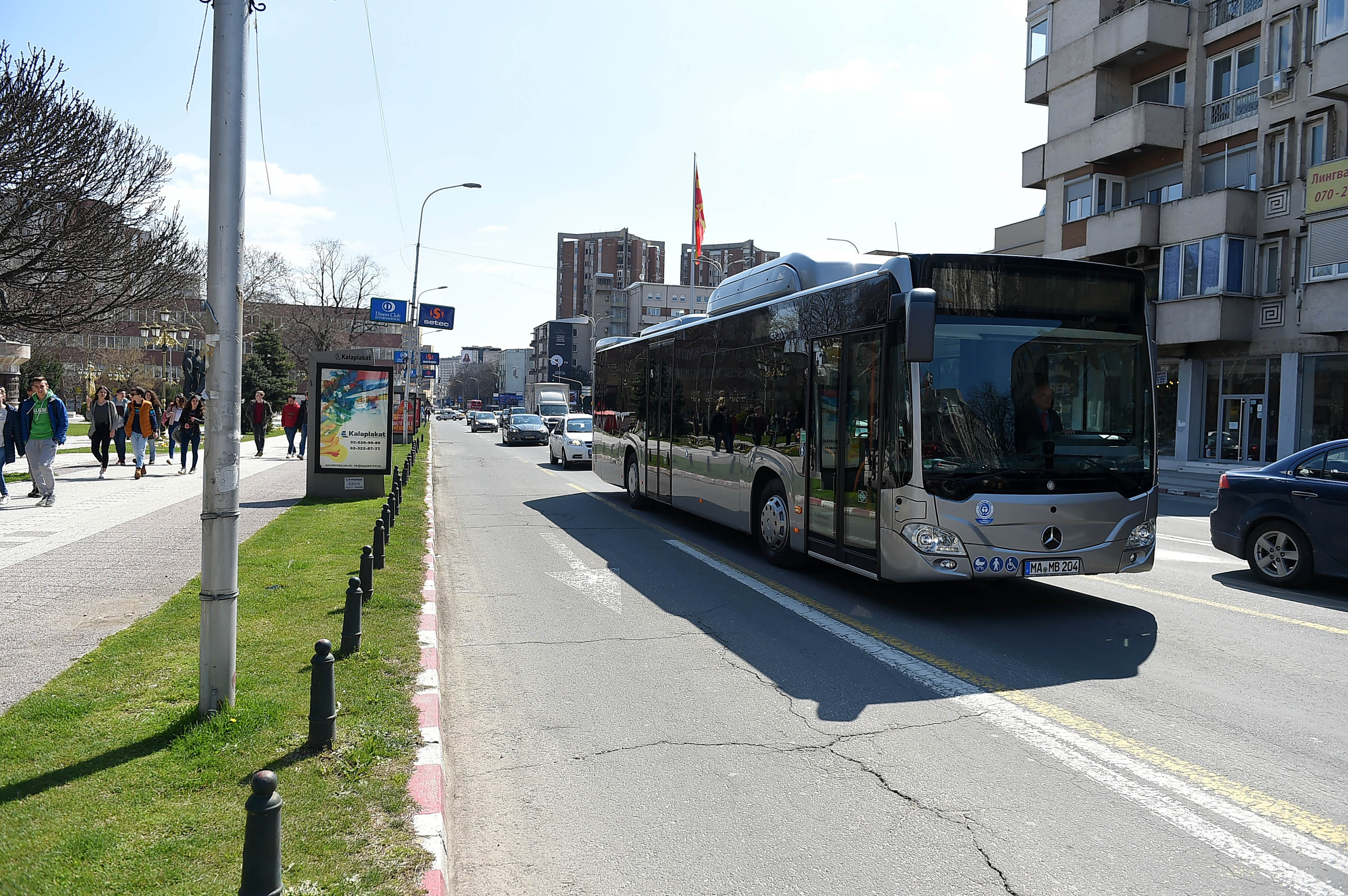 АВТОБУС НА ГАС ОД ПОНЕДЕЛНИК ПРОБНО ЌЕ ВОЗИ НА ЛИНИЈАТА 5 ВО СКОПЈЕ