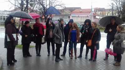ОТПУШТЕНИТЕ НАСТАВНИЦИ ОД БИТОЛА БАРААТ ДА СЕ ВРАТАТ НА РАБОТА