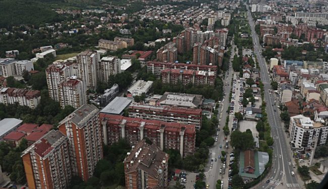 САМО ГРАД СКОПЈЕ ПРЕД ЛОКАЛНИТЕ ИЗБОРИ НЕ ДОБИ ПАРИ ОД ВЛАДАТА ОД УНГАРСКИОТ КРЕДИТ, ОД ДАДЕНИТЕ 112 МИЛИОНИ ЕВРА НАЈМНОГУ ДОБИJA БИТОЛА И ТЕТОВО, ПО 5,5 МИЛИОНИ