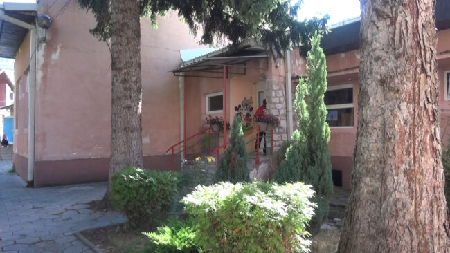 ПОЗИТИВНА НА КОВИД-19 ВОСПИТУВАЧКА ОД ГРАДИНКА ВО ГОСТИВАР, 10 ДЕЦА ВО ИЗОЛАЦИЈА