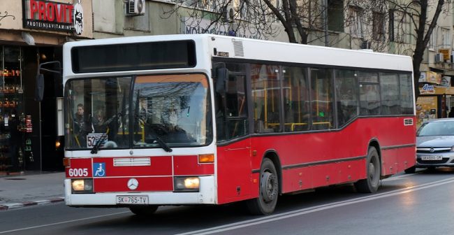 ПРИВАТНИТЕ АВТОБУСИ ВО СКОПЈЕ НА ТЕХНИЧКИ ПРЕГЛЕД, 6 СЕ ИСКЛУЧЕНИ ОД СООБРАЌАЈ ПОРАДИ НЕИСПРАВНИ КОЧНИЦИ