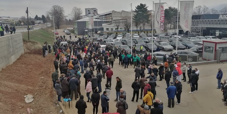 ФАБРИКАТА „ПЕЈПЕР МИЛ“ ЗАГАДУВА ТРИПАТИ ПОВЕЌЕ ОД ДОЗВОЛЕНОТО, ПРОТЕСТИ ВО КОЧАНИ