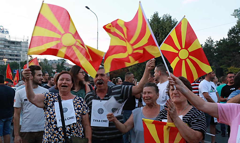 ЧЕШКА Е ВОЗНЕМИРЕНА ОТИ ФРАНЦИЈА ЗА ПРЕДЛОГОТ СЕ КОНСУЛТИРАЛА САМО СО БУГАРИЈА, А НЕ И СО ДРУГИТЕ ЗЕМЈИ ОД ЕУ, ВЕЛИ ЧЕШКИОТ ИНСТИТУТ ЕУРОПЕУМ