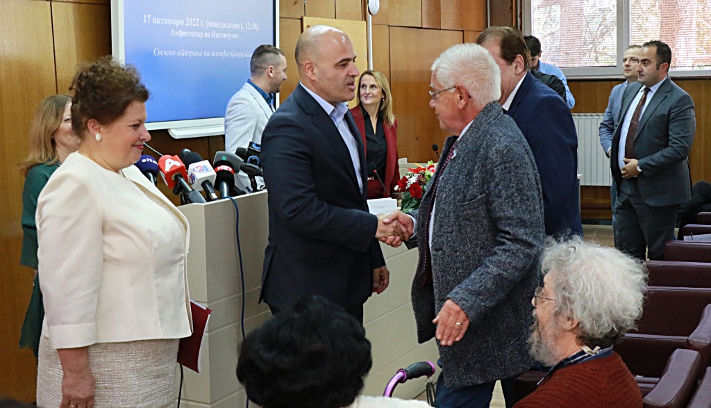 КОГА СЕ ПРЕГОВАРАШЕ ЗА ФРАНЦУСКИОТ ПРЕДЛОГ, ИМАВ ЧУВСТВО КАКО СО НОЖ ДА МИ ГО СЕЧАТ СТОМАКОТ, РЕЧЕ КОВАЧЕВСКИ