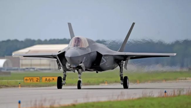АМЕРИКАНСКАТА ВОЈСКА ИЗГУБИ АВИОН „Ф-35“ И БАРА ПОМОШ ОД ЈАВНОСТА ДА ГО ПРОНАЈДЕ