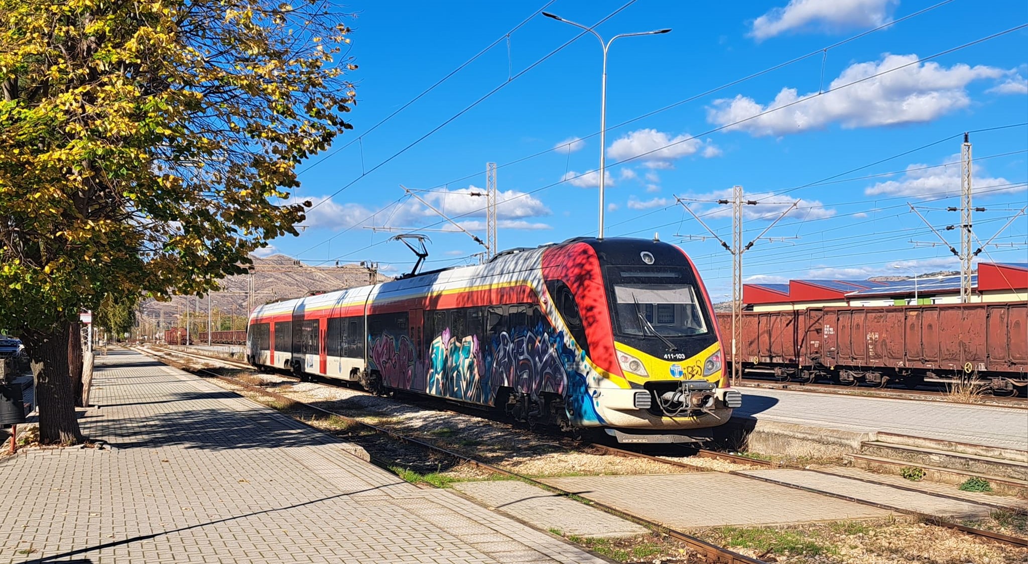 ОД ДЕНЕСКА НА СИЛА НОВИОТ ВОЗЕН РЕД НА МАКЕДОНСКИ ЖЕЛЕЗНИЦИ, ВО ЗЕМЈАВА АКТИВНИ СЕ ШЕСТ ПАТНИЧКИ ВОЗА, МЕЃУНАРОДНИ НЕМА