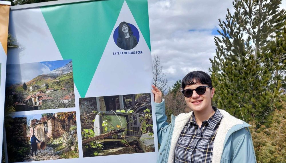 КАЈ РОТИНСКОТО ЕЗЕРО ИЗЛОЖЕНИ ФОТОГРАФИИ ОД ПЕЛИСТЕР, СНИМЕНИ ПОД МЕНТОРСТВО НА РЕЖИСЕРОТ НА „МЕДЕНА ЗЕМЈА“ ЉУБОМИР СТЕФАНОВ