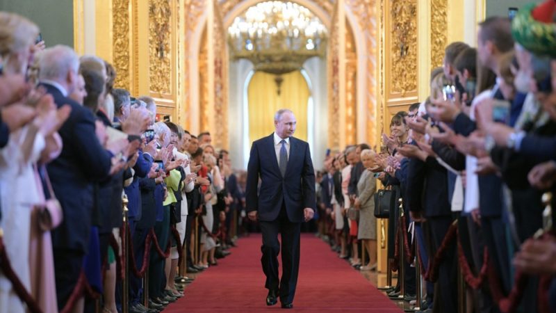 НЕ СМЕ ВО ВОЈНА СО РУСИЈА, ВЕЛИ ФРАНЦИЈА ЗА ПРИСУСТВОТО НА ДЕНЕШНАТА ИНАУГУРАЦИЈА НА ПУТИН