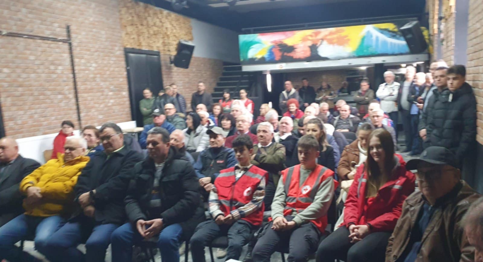 ШТИПСКИTE АКЦИЈАШИ ВЕТЕРАНИ И МЛАДИ ВОЛОНТЕРИ ЌЕ ГИ ЧИСТАТ ШТИП И БРАНИТЕ КАЛИМАНЦИ И МАНТОВО, А ЌЕ ИМААТ АКЦИИ И ВО СТРАНСТВО