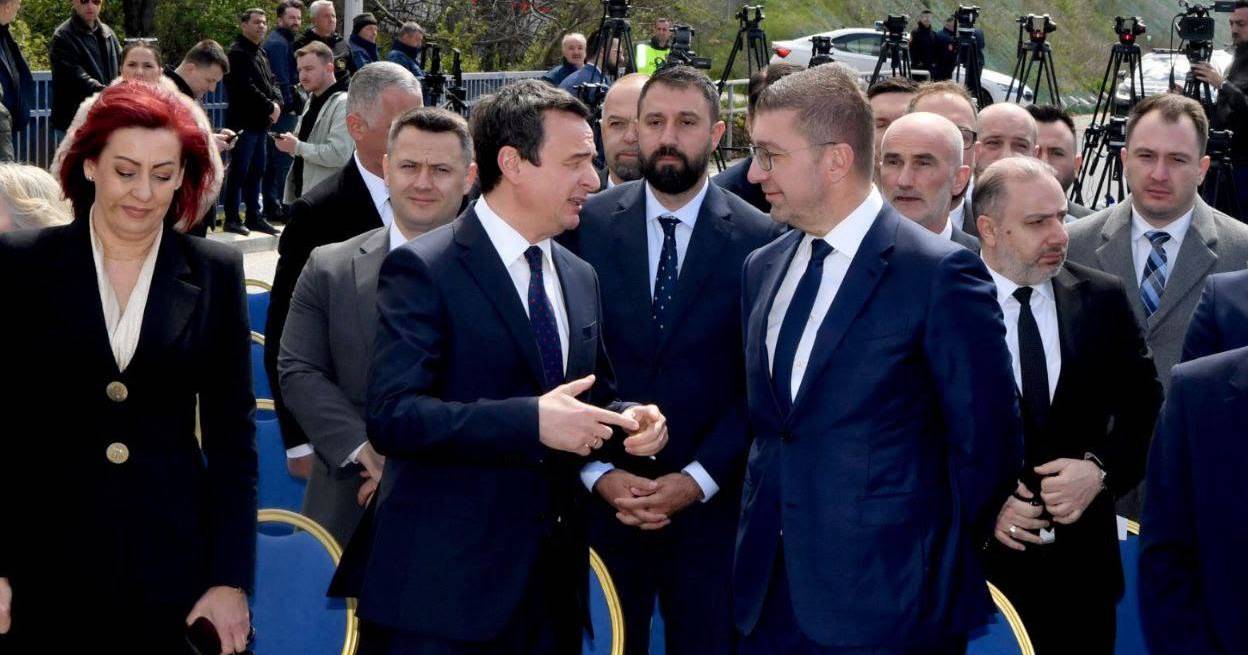 МИЦКОСКИ И КУРТИ ГО ПУШТИЈА ВО УПОТРЕБА ЗАЕДНИЧКИОТ ГРАНИЧЕН ПРЕМИН БЛАЦЕ-ЕЛЕЗ ХАН