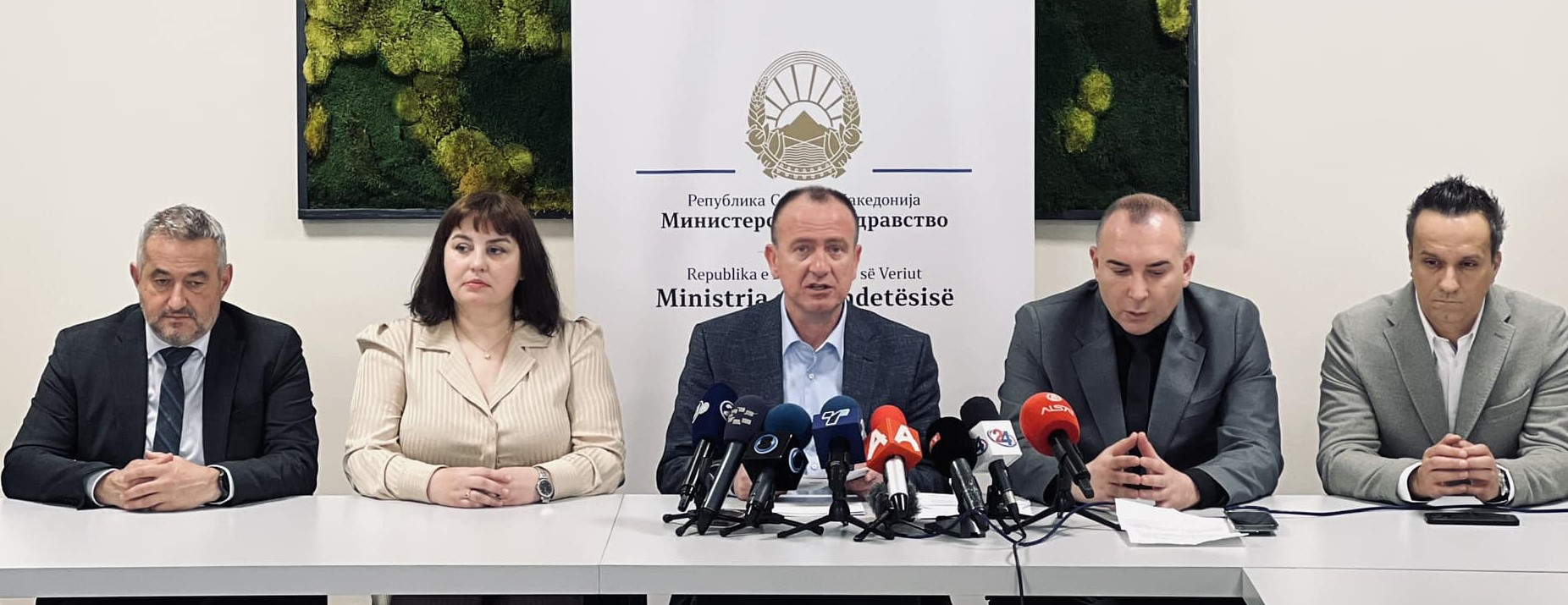 МАЖ КОЈ ИМАЛ 130 КИЛОГРАМИ Е ПРВИОТ ПАЦИЕНТ КОЈ СЕ ОПЕРИРАШЕ ОД ПРЕКУМЕРНА ДЕБЕЛИНА НА ДРЖАВЕН ТРОШОК