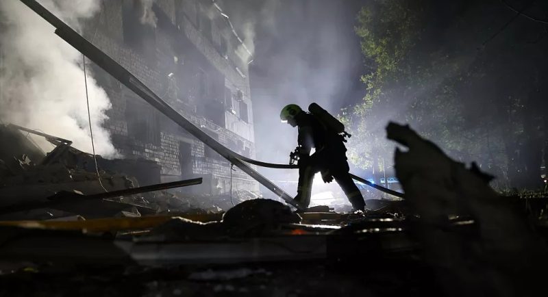 САД ЌЕ ЈА НАМАЛАТ СВОЈАТА УЛОГА НА ПОСРЕДНИК ВО МИРОВНИТЕ РАЗГОВОРИ ЗА УКРАИНА, ОБЈАВИ СТЕЈТ ДЕПАРТМЕНТОТ