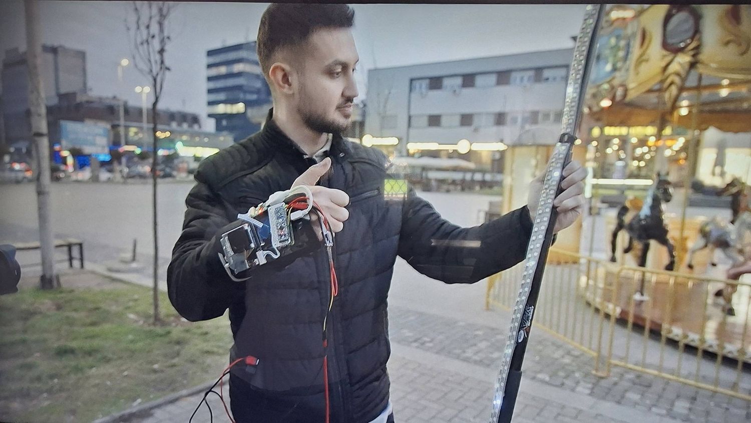 СТЕПЕНОТ НА ЗАГАДЕНИОТ ВОЗДУХ ВО ТЕТОВО ПРИКАЖАН ВО СТУДЕНТСКИ ФОТОГРАФСКИ ПРОЕКТ