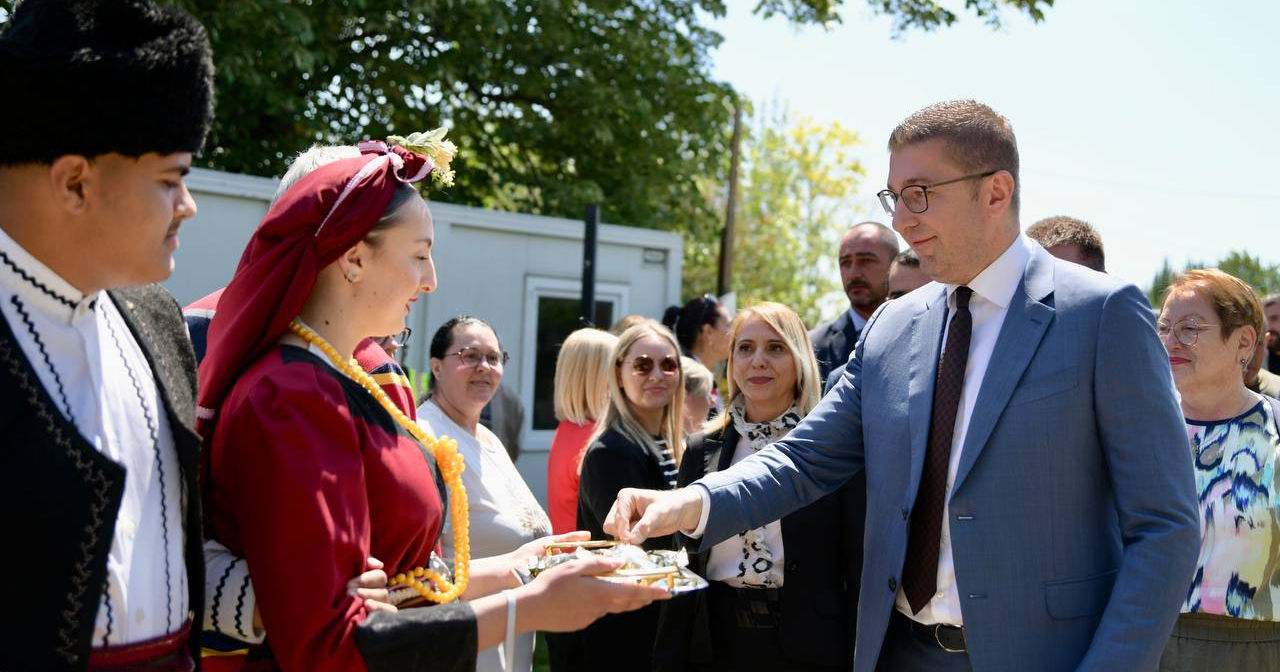 НАСКОРО ЌЕ ПРЕДЛОЖИМЕ НОВИ КАДРИ НА МЕСТАТА НА АЛИЈАНСА НА ТАРАВАРИ, КАЖА МИЦКОСКИ