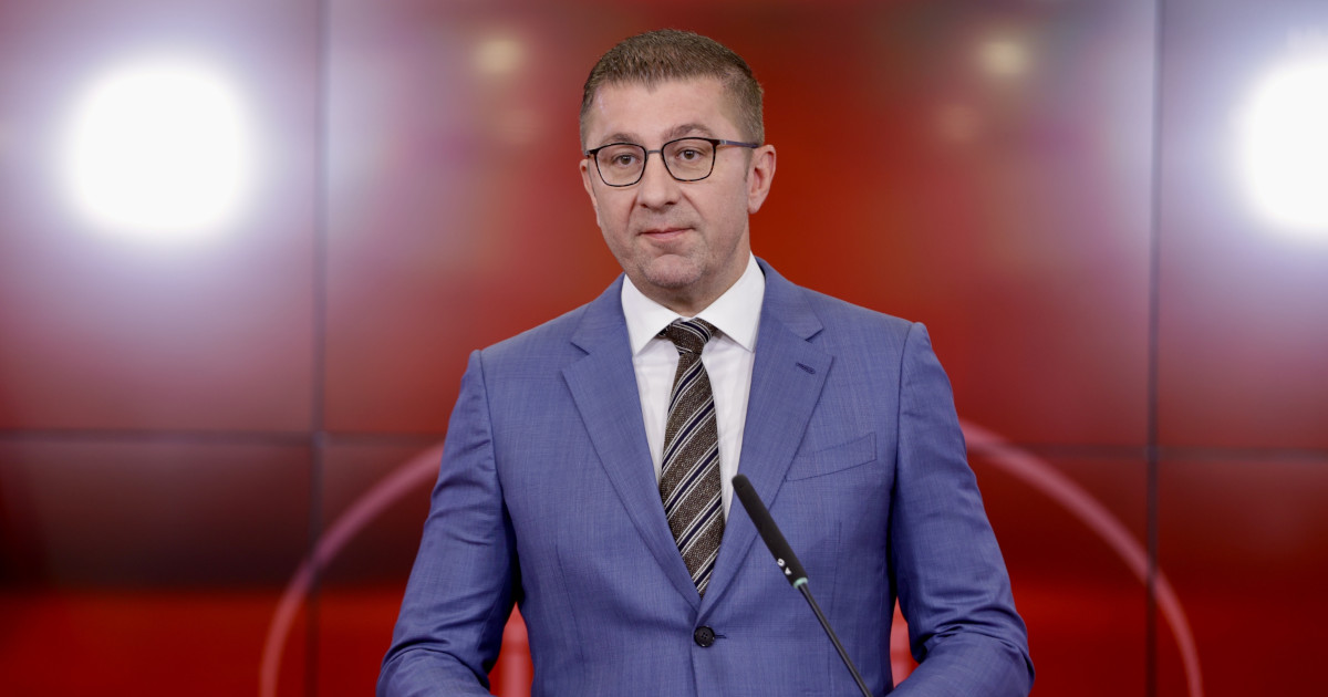 МИЦКОСКИ ОЧЕКУВА ЕВРОПАРЛАМЕНТОТ ДА ГО ПОТВРДИ МАКЕДОНСКИОТ ИДЕНТИТЕТ, ГИ ПОВИКА СДСМ И ЛДП ДА ЛОБИРААТ КАЈ СЕСТРИНСКИТЕ ПАРТИИ