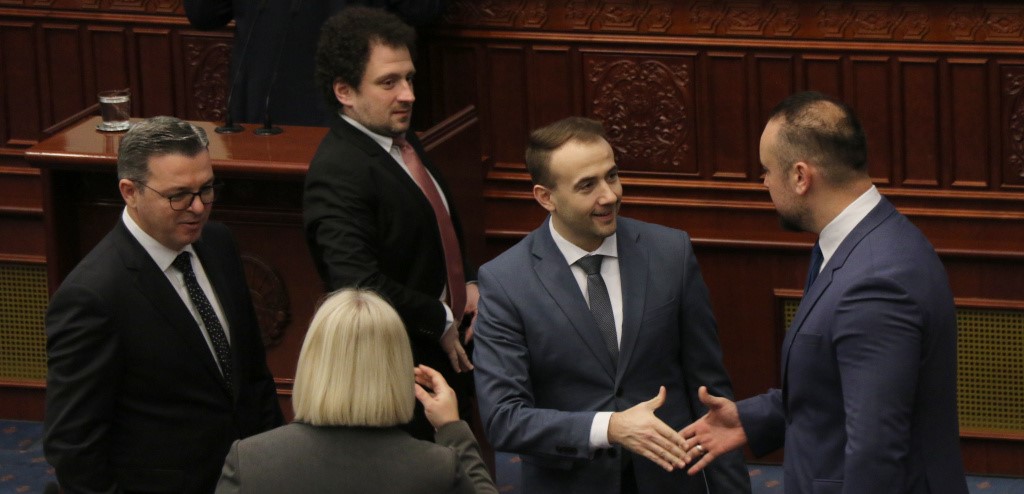 УБИСТВО НА СКОПЈАНКА И ТЕШКО СЕМЕЈНО НАСИЛСТВО ВО СКОПЈЕ ЗА ДВА ДЕНА, А СОБРАНИЕТО ЌЕ ГО МЕНУВА ЗАКОНОТ ПРОТИВ НАСИЛСТВО ВРЗ ЖЕНИ САМО КАЈ НАЗИВОТ НА МИНИСТЕРСТВОТО