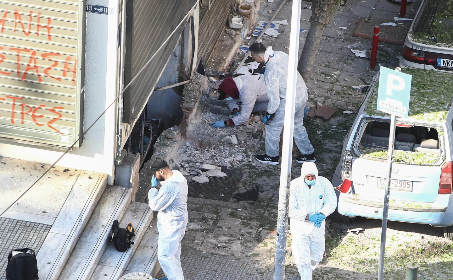 ЖЕНА ЗАГИНА ВО ЕКСПЛОЗИЈА НА БОМБА ВО ЦЕНТАРОТ НА СОЛУН