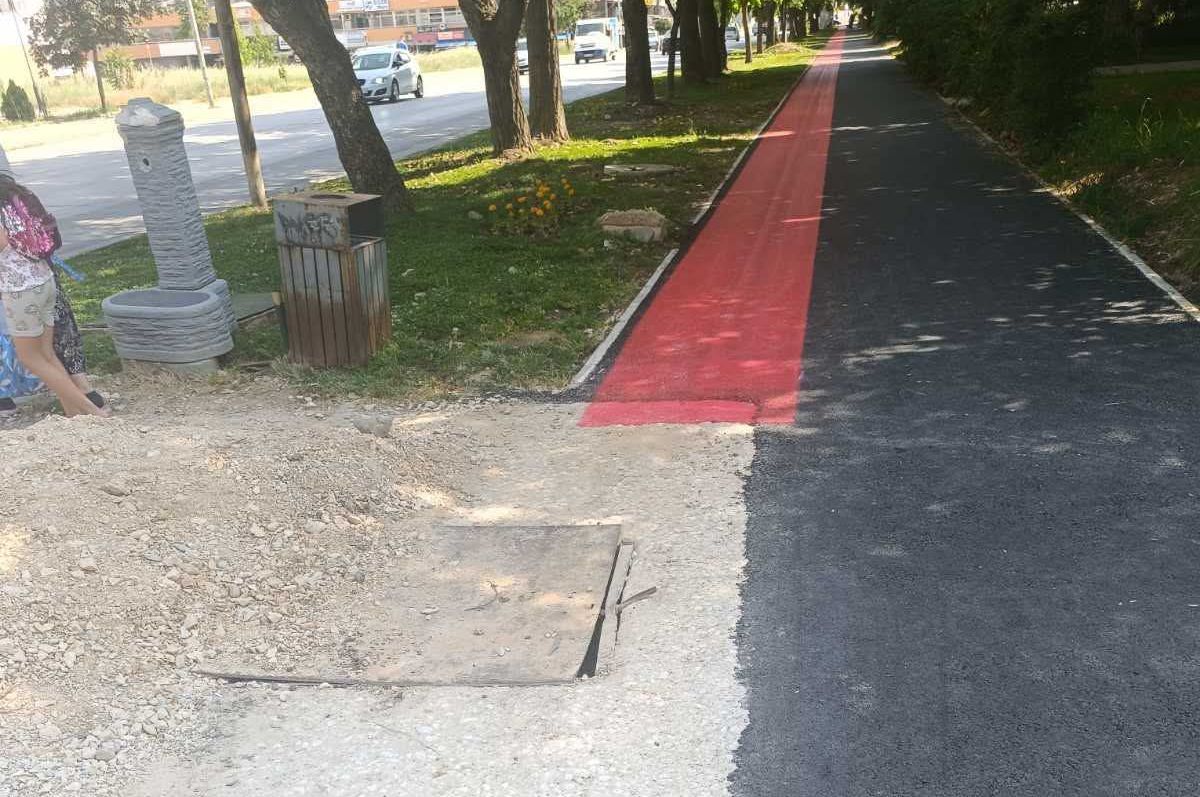НОВИТЕ ВЕЛОСИПЕДСКИ ПАТЕКИ ВО БИТОЛА СЕ СО КАМЕЊА, ОПОЗИЦИЈАТА ГИ НАРЕЧЕ ЦРВЕН КИЛИМ ОД „ТЕМУ“, ОПШТИНАТА ВЕЛИ ДЕКА ЌЕ ГИ ПОПРАВИ