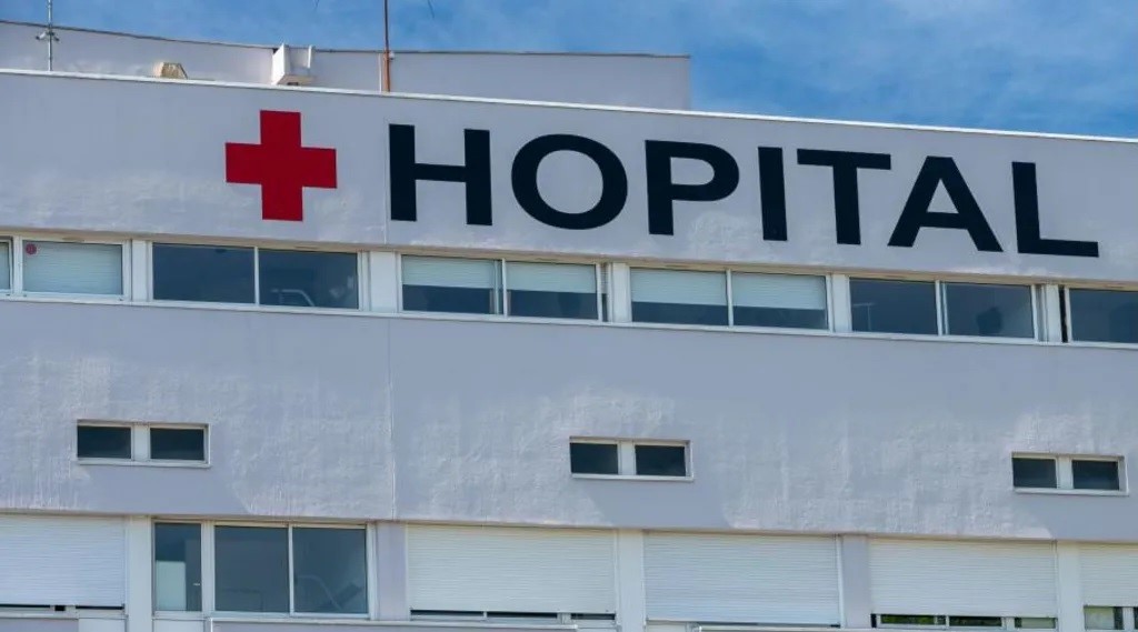 ПОЧИНА 12-ГОДИШНО ДЕВОЈЧЕ ОД ТЕШКО ТРУЕЊЕ СО ХРАНА ВО ФРАНЦИЈА, ЗАТВОРЕНИ ДВЕ МЕСАРНИЦИ