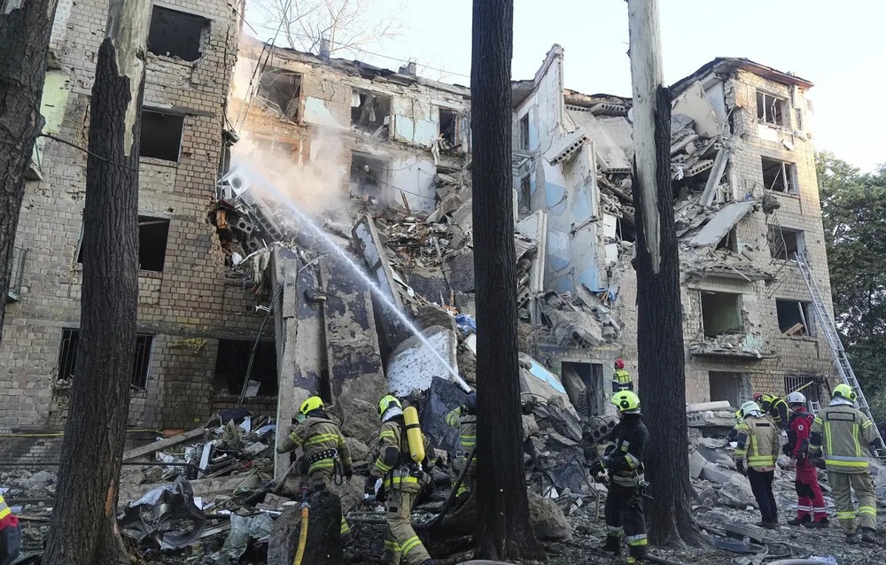 СЕДУММИНА ЗАГИНАТИ ВО НОВ РУСКИ ВОЗДУШЕН НАПАД ВРЗ КИЕВ