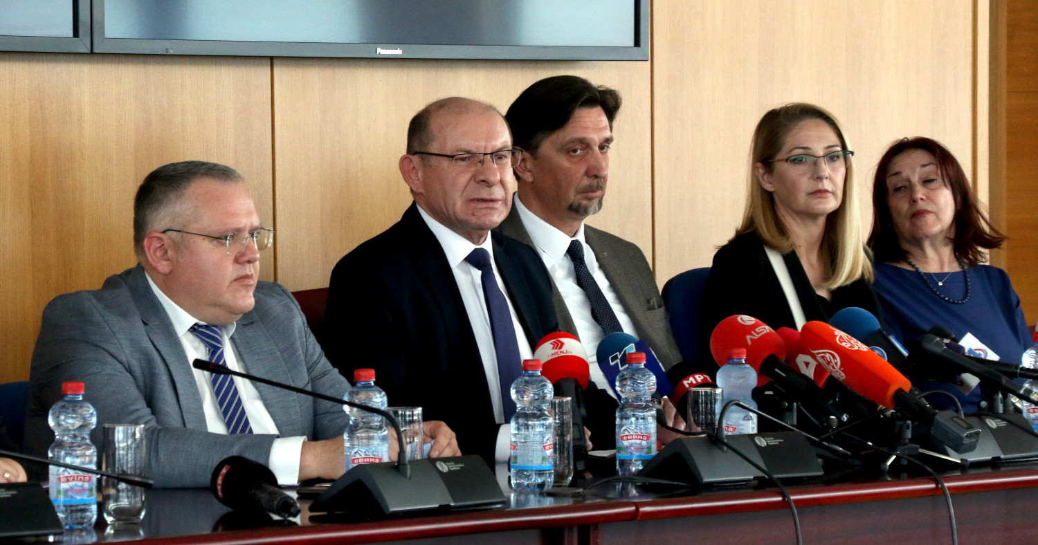 ЗАПРЕНА ИСТРАГАТА ЗА ЕКСМИНИСТРИТЕ ДРИТОН КУЧИ И БЕКИМ НЕЗИРИ, МЕЃУ 34-ТЕ ОБВИНЕТИ ЗА ПОЖАРОТ ВО ДИСКОТО „ПУЛС“ ОСТАНУВААТ КРЕШНИК БЕКТЕШИ  И ВАЉОН САРАЧИНИ