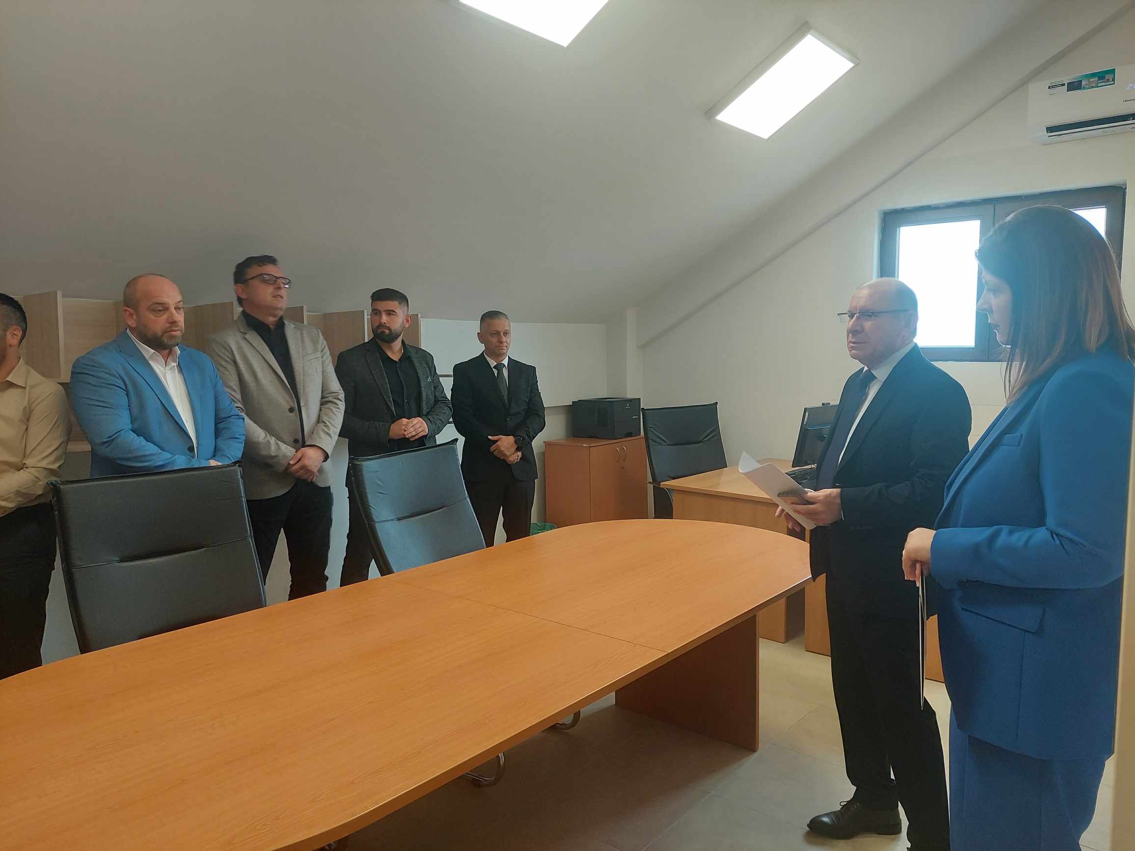 КОЦЕВСКИ ВО БИТОЛА ГО ОТВОРИ ПЕТТИОТ ИСТРАЖЕН ЦЕНТАР, НЕ ОДГОВАРАШЕ НА ПРАШАЊА ЗА ИНТЕРПЕЛАЦИЈАТА