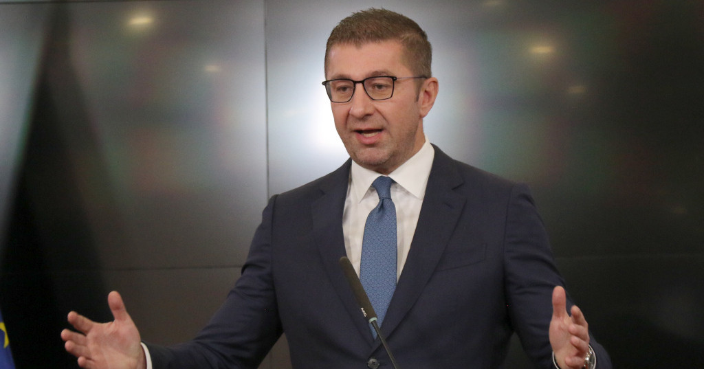 ЗА НАС Е ИСТО ЛОШО ШТО СЕ БРИШЕ МАКЕДОНСКИОТ ЈАЗИК ОД ИЗВЕШТАЈОТ НА ЕВРОПСКАТА КОМИСИЈА КАКО И ДА СТОИ „МОДЕРЕН“, ВЕЛИ МИЦКОСКИ