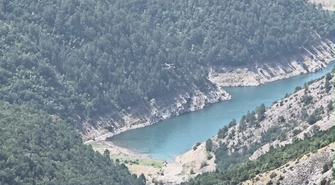 ПОЖАРОТ ВО „ЈАСЕН“ Е ПОД КОНТРОЛА ОТКАКО ЗАВРНА