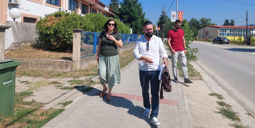 КОЈ ВЕ ПОВИКА, ИМ РЕКОА  ВО ПОЛИЦИЈАТА ВО ДЕМИР ХИСАР НА ДИРЕКТОРКАТА ЛОЗАНОВСКА И АДВОКАТОТ КОГА ДОЈДОА НА ИНФОРМАТИВЕН РАЗГОВОР