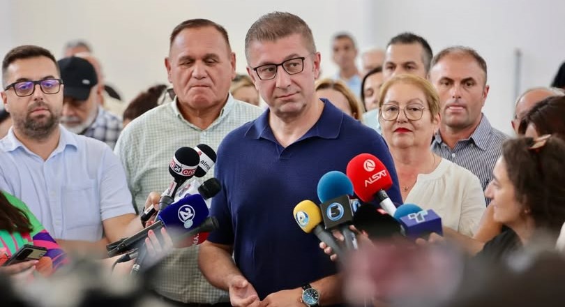 ПОЛИЦИСКИОТ НАЧАЛНИК ОД ДЕМИР ХИСАР ЌЕ СИ СНОСИ ПОСЛЕДИЦИ, НО ДА НЕ ЈА АМНЕСТИРАМЕ И ДИРЕКТОРКАТА НА ШКОЛОТО КОЈА РАБОТИ СПРОТИВНО НА ЗАКОН, РЕЧЕ МИЦКОСКИ