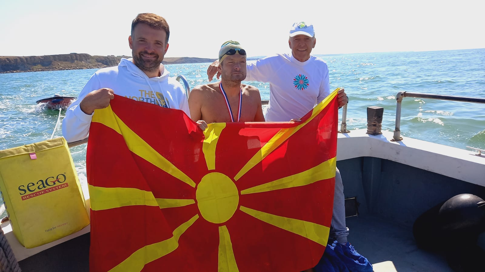 ЕВГЕНИЈ ПОП АЦЕВ СТАНА ПЕТТИОТ МАКЕДОНЕЦ КОЈ ГО ПРЕПЛИВАЛ КАНАЛОТ ЛА МАНШ