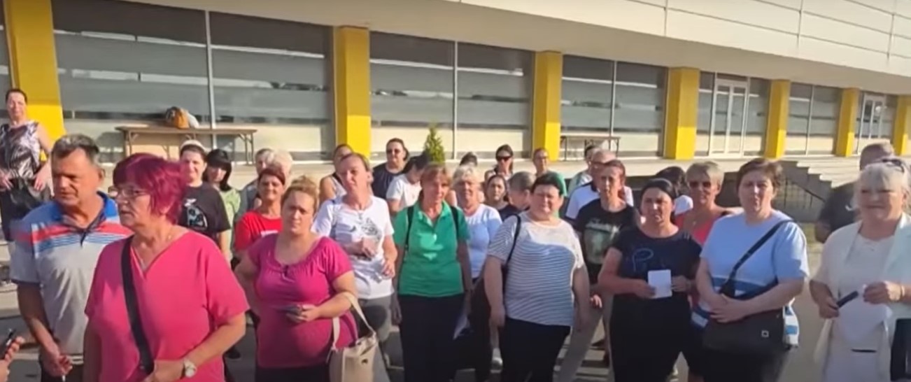 ГАЗДА НА КОНФЕКЦИЈА ВО ШТИП ИМ ДАЛ КОЛЕКТИВЕН ОДМОР НА РАБОТНИЦИТЕ БЕЗ ДА ИМ ИСПЛАТИ ДВЕ ПЛАТИ, КОГА СЕ ВРАТИЛЕ НА РАБОТА ФАБРИКАТА БИЛA ЗАТВОРЕНА