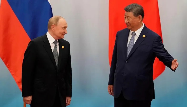 КИНЕСКО-РУСКИТЕ ОДНОСИ СЕ НА ДОСЕГА НЕВИДЕНО НИВО, КАЖА ПУТИН ПРЕД ГОЛЕМАТА ВОЕНА ПАРАДА ВО ПЕКИНГ