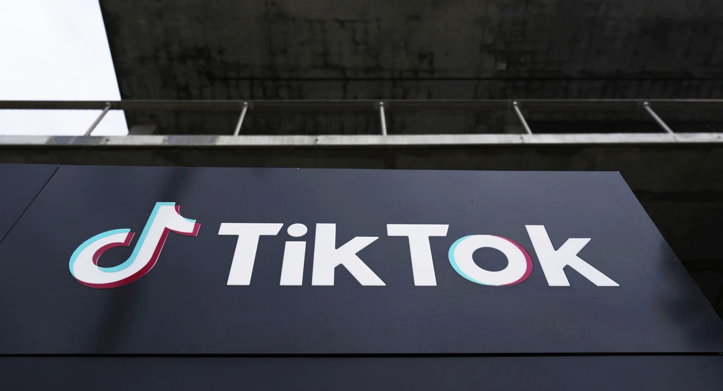 САД И КИНА ДОГОВОРИЈА РАМКА ЗА ПРОДАЖБА НА ТИКТОК