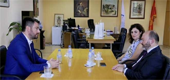 НОСАМ КОШУЛИ ОД ШТИПСКИ БРЕНД, АВСТРИЈА И МАКЕДОНИЈА МОЖЕ ДА СОРАБОТУВААТ ВО ТЕКСТИЛНАТА ИНДУСТРИЈА, БАЊСКИОТ ТУРИЗАМ И КУЛТУРАТА, ВЕЛИ АМБАСАДОРОТ ПАМЕР