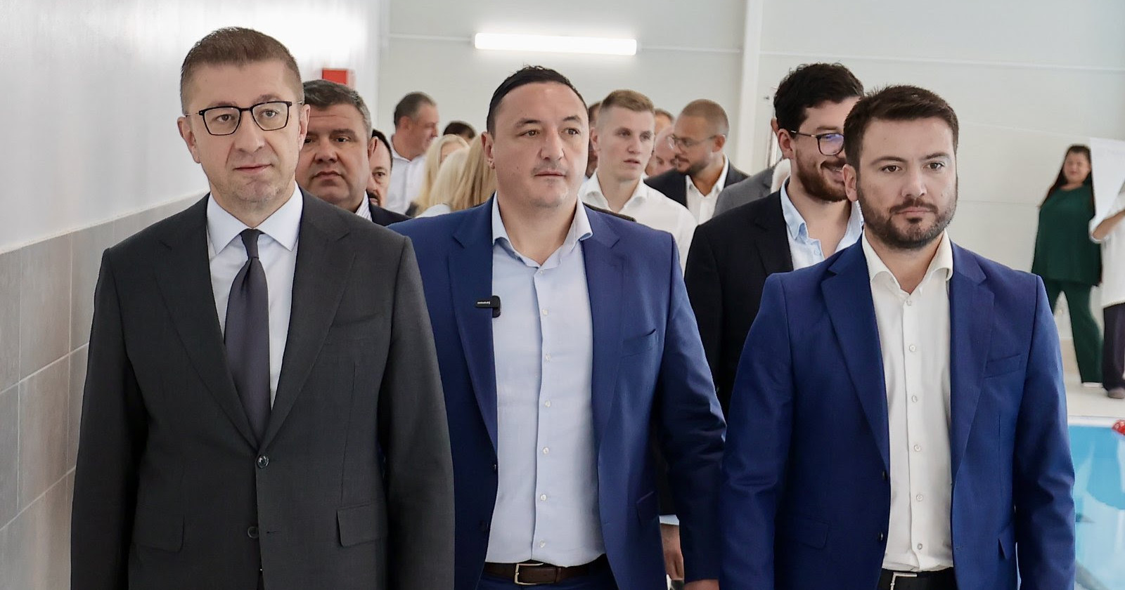 ЧУВСТВУВАМ МАЧНИНА БИДЕЈЌИ СУДИИТЕ И ОБВИНИТЕЛИТЕ НЕ ГИ ЗАСЛУЖУВААТ ПЛАТИТЕ ШТО ГИ ЗЕМААТ, ВЕЛИ МИЦКОСКИ