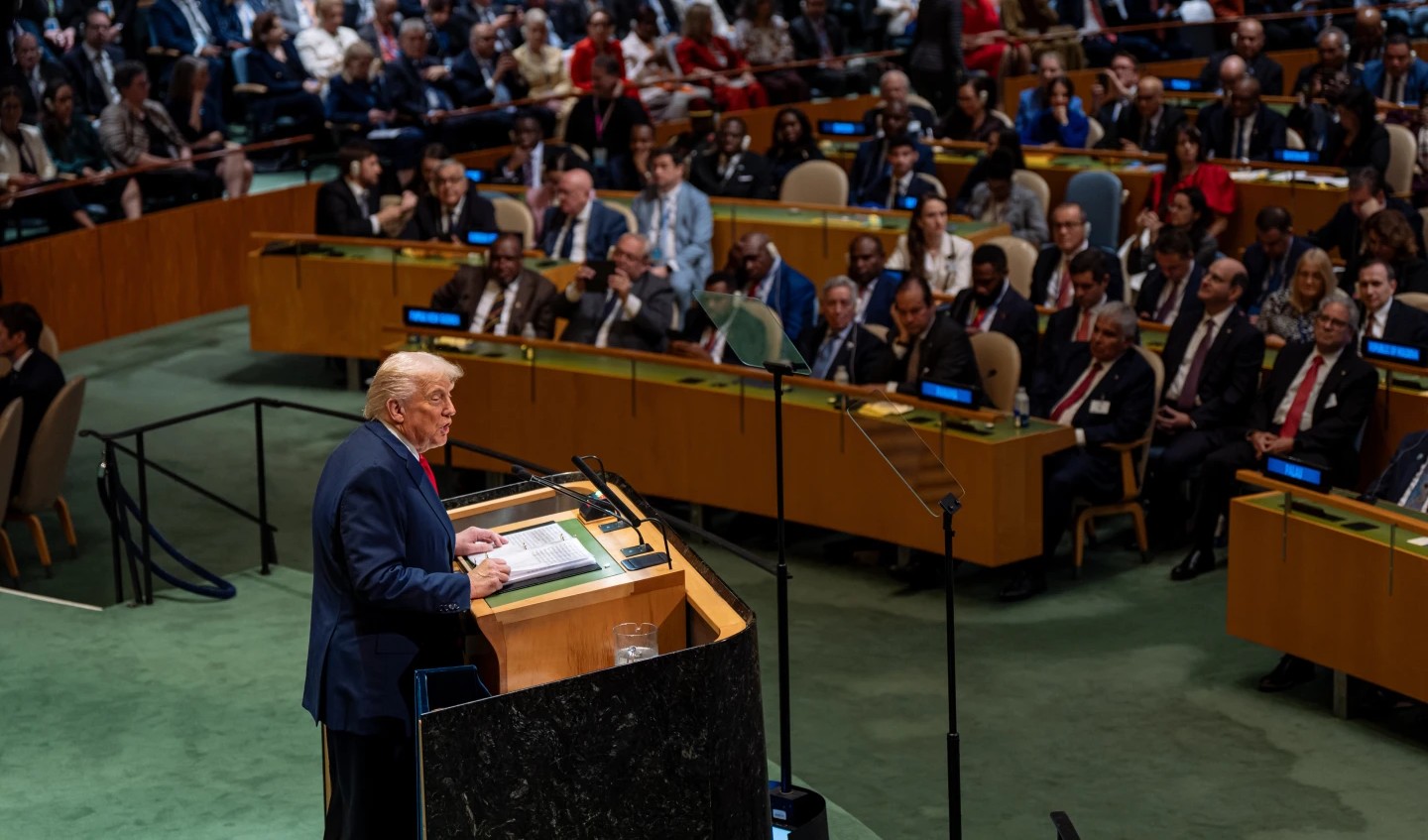 ТРАМП ВЕЛИ ДЕКА БИЛ ЖРТВА НА ТРОЈНА САБОТАЖА ВО ОБЕДИНЕТИТЕ НАЦИИ И ПОБАРА ИСТРАГА
