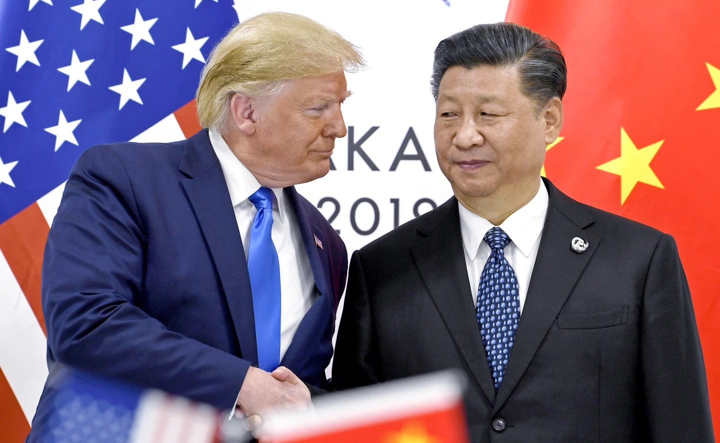ТРАМП КАЖА ДЕКА ЌЕ СЕ СРЕТНЕ СО ШЈИ ЏИНПИНГ СЛЕДНИОТ МЕСЕЦ ОТКАКО ПОСТИГНАЛЕ ДОГОВОР ЗА ТИКТОК