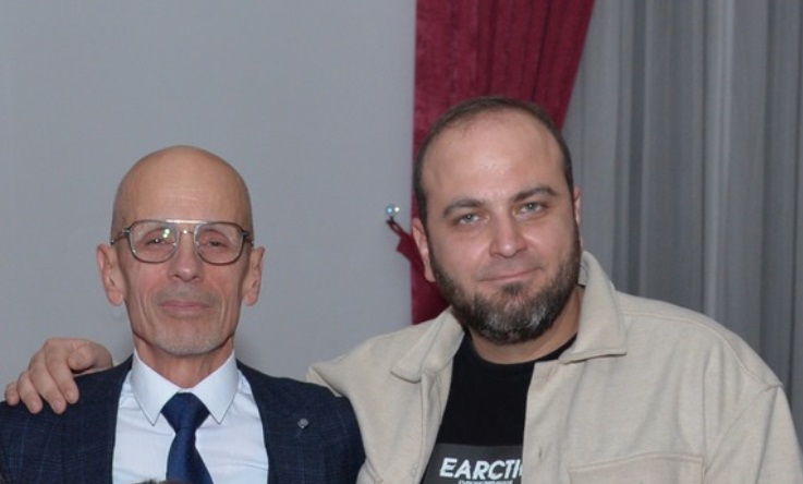 ПОЧНАВ ДА ЈА ПИШУВАМ МОНОГРАФИЈАТА ЗА СИН МИ ФИЛИП ОД ДЕНОТ КОГА ЗАГИНА ВО ПОЖАРОТ ВО КОЧАНИ, ВЕЛИ ПРОФЕСОРОТ МАРИЈАН СТЕВАНОВСКИ ПРЕД ПРОМОЦИЈАТА