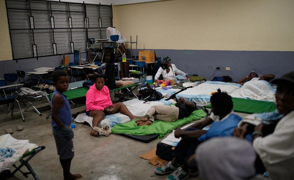 УРАГАНОТ МЕЛИСА СЕ ДВИЖИ КОН ЈАМАЈКА СО ВЕТРОВИ ОД 282 КИЛОМЕТРИ НА ЧАС, ОЗНАЧЕНА Е КАКО КАТАСТРОФАЛНА БУРА УРАГАНОТ МЕЛИСА СЕ ДВИЖИ КОН ЈАМАЈКА СО ВЕТРОВИ ОД 282 КИЛОМЕТРИ НА ЧАС, ОЗНАЧЕНА Е КАКО КАТАСТРОФАЛНА БУРА