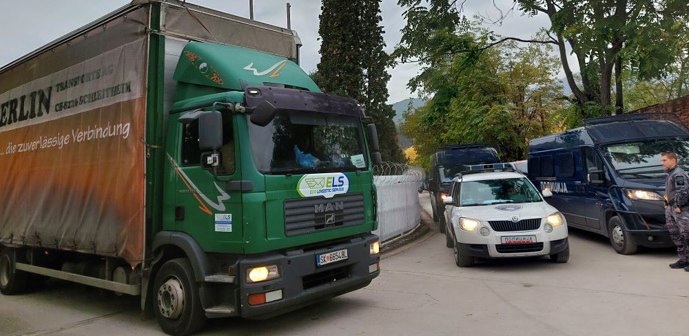 ПОЛОВИНА МЕТАР Е НАЈДОЛГОТО ГЛАСАЧКО ЛИВЧЕ ЗА ЛОКАЛНИТЕ ИЗБОРИ, ОД БИТОЛА ЗАПОЧНА ДИСТРИБУЦИЈАТА НА ГЛАСАЧКИОТ МАТЕРИЈАЛ