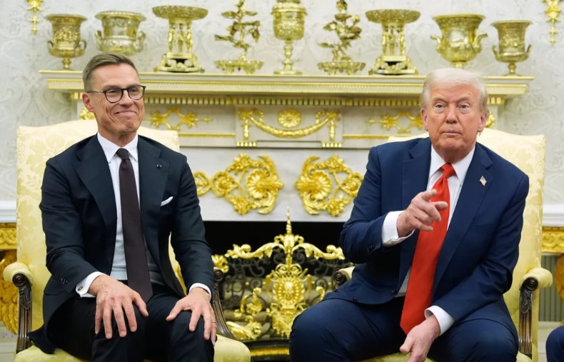 ТРАМП ПРЕДЛОЖИ ШПАНИЈА ДА БИДЕ ИСФРЛЕНА ОД НАТО