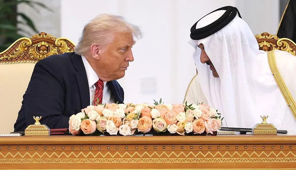 ТРАМП ПОТПИША ИЗВРШНА НАРЕДБА СО КОЈА ВЕТИ ДЕКА И ВОЕНО ЌЕ ГО БРАНИ КАТАР