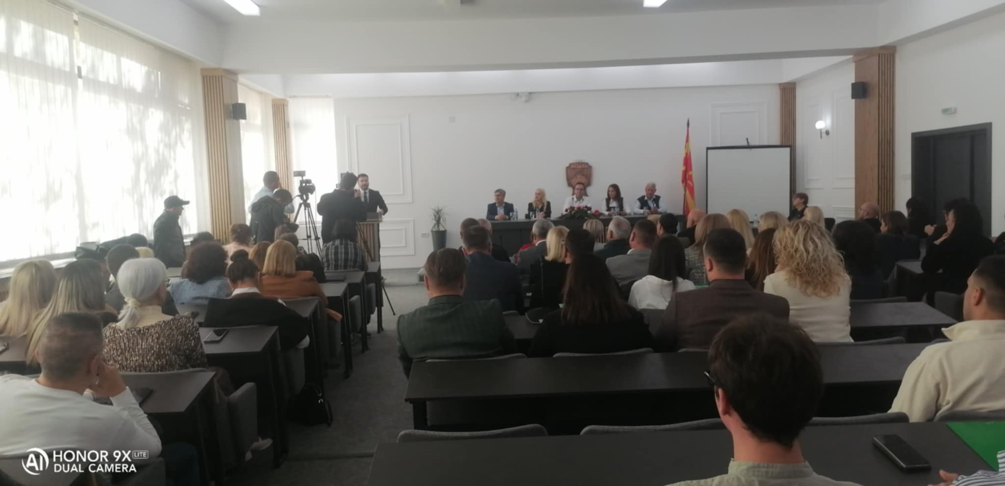 ВЕСНА КОЖИНКОВА ПОВТОРНО ИЗБРАНА ЗА ПРЕТСЕДАТЕЛКА НА СОВЕТОТ НА ОПШТИНА ШТИП, ФЕРУС МУСТАФОВ ПОСТХУМНО ЌЕ ГО ДОБИЕ ПРИЗНАНИЕТО „8 НОЕМВРИ”