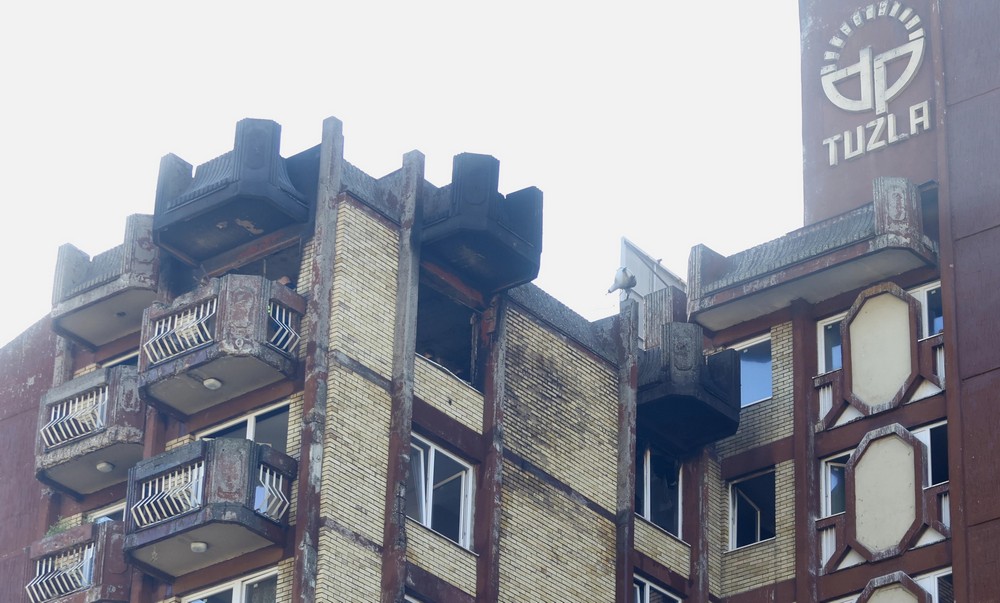 КАБЕЛ ОД РАДИО ГО ПРЕДИЗВИКАЛ ПОЖАРОТ ВО ДОМ ЗА СТАРИ ЛИЦА ВО ТУЗЛА, БРОЈОТ НА ПОЧИНАТИ ПОРАСНА НА 15 КАБЕЛ ОД РАДИО ГО ПРЕДИЗВИКАЛ ПОЖАРОТ ВО ДОМ ЗА СТАРИ ЛИЦА ВО ТУЗЛА, БРОЈОТ НА ПОЧИНАТИ ПОРАСНА НА 15