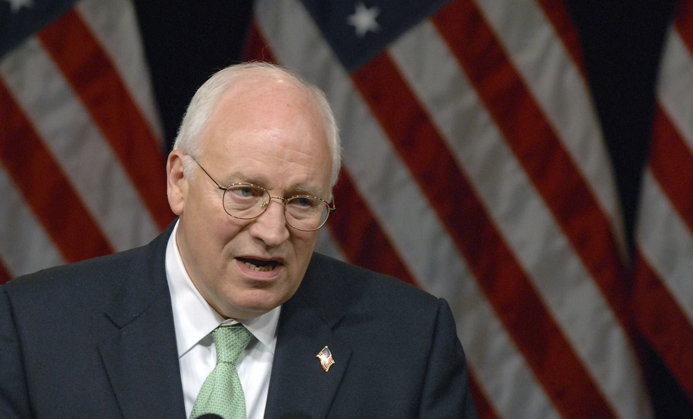 ПОЧИНА ДИК ЧЕЈНИ, МОЌНИОТ ПОТПРЕТСЕДАТЕЛ НА САД КОЈ ЈА ОСМИСЛИ „ВОЈНАТА ПРОТИВ ТЕРОРИЗМОТ“ ПО 11 СЕПТЕМВРИ 2001 ПОЧИНА ДИК ЧЕЈНИ, МОЌНИОТ ПОТПРЕТСЕДАТЕЛ НА САД КОЈ ЈА ОСМИСЛИ „ВОЈНАТА ПРОТИВ ТЕРОРИЗМОТ“ ПО 11 СЕПТЕМВРИ 2001