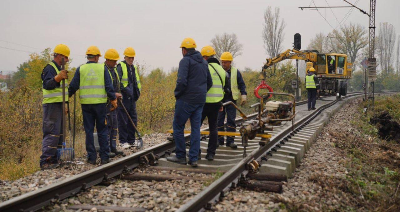 ОД ЈУНИ ЌЕ ПОЧНЕ ДА СООБРАЌА ГРАДСКИОТ ВОЗ ОД ЗЕЛЕНИКОВО ДО ЖЕЛЕЗНИЧКА СТАНИЦА, ЌЕ СЕ СТИГНУВА ЗА 25 МИНУТИ