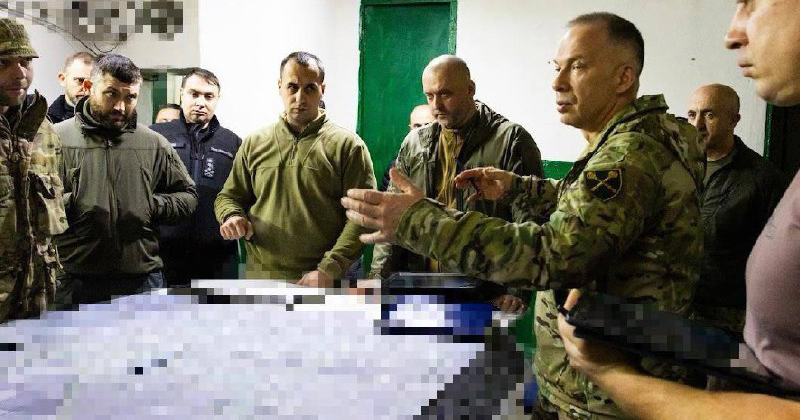 ОДБРАНАТА НА ПОКРОВСК Е ПРИОРИТЕТ, ВЕЛИ ЗЕЛЕНСКИ ДОДЕКА ЕЛИТНИ СПЕЦИЈАЛЦИ СЕ БОРАТ КАКО ПЕШАДИЈА